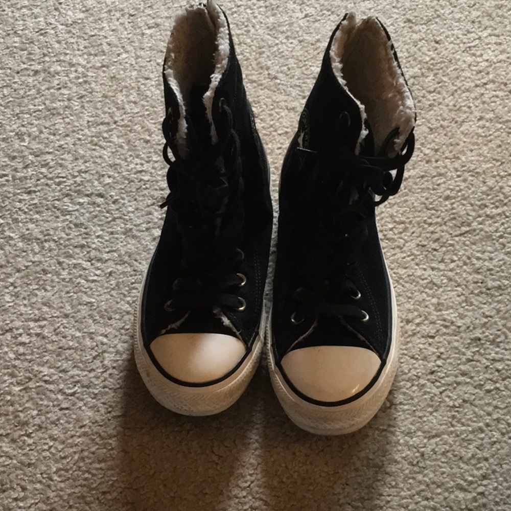 Black Converse high tops with fur inside